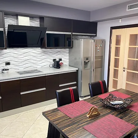 Manga - 302 Gjirokastër